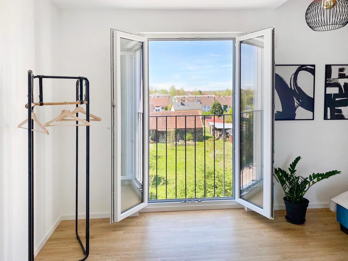 Modern & Stylisch - Penthouse-Feeling Nahe Flughafen Muenchen Apartman Freising Kültér fotó