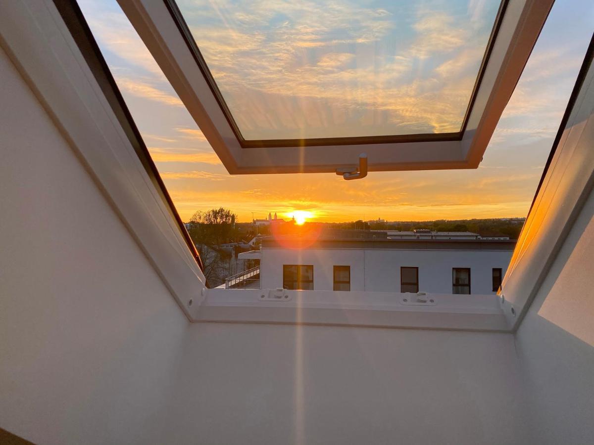 Modern & Stylisch - Penthouse-Feeling Nahe Flughafen Muenchen Apartman Freising Kültér fotó
