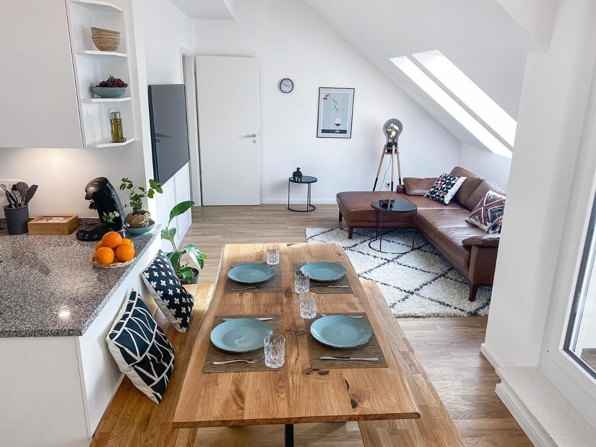 Modern & Stylisch - Penthouse-Feeling Nahe Flughafen Muenchen Apartman Freising Kültér fotó